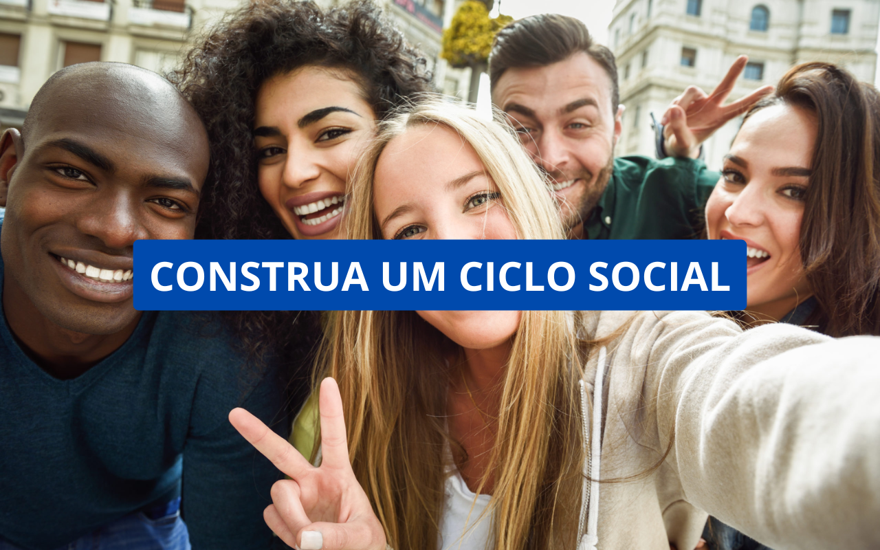 Construindo um Ciclo Social que Reflete Seus Valores Minimalistas